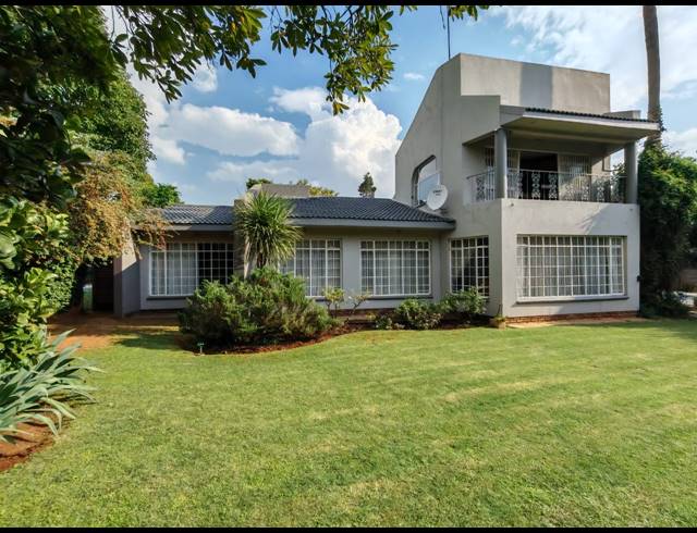 4 BEDROOM HOUSE FOR SALE IN THREE RIVERS EAST